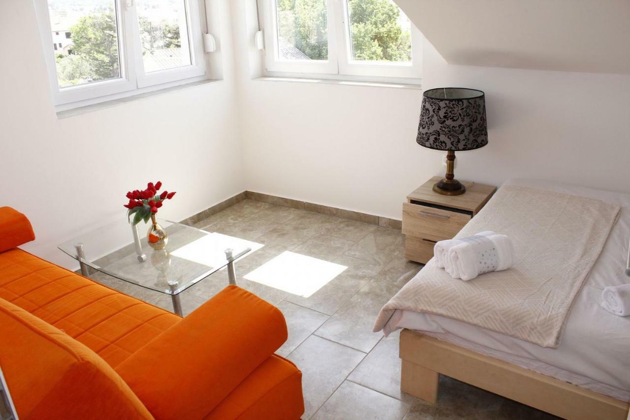 Ferienwohnung Pearl Of Novalja Exterior foto